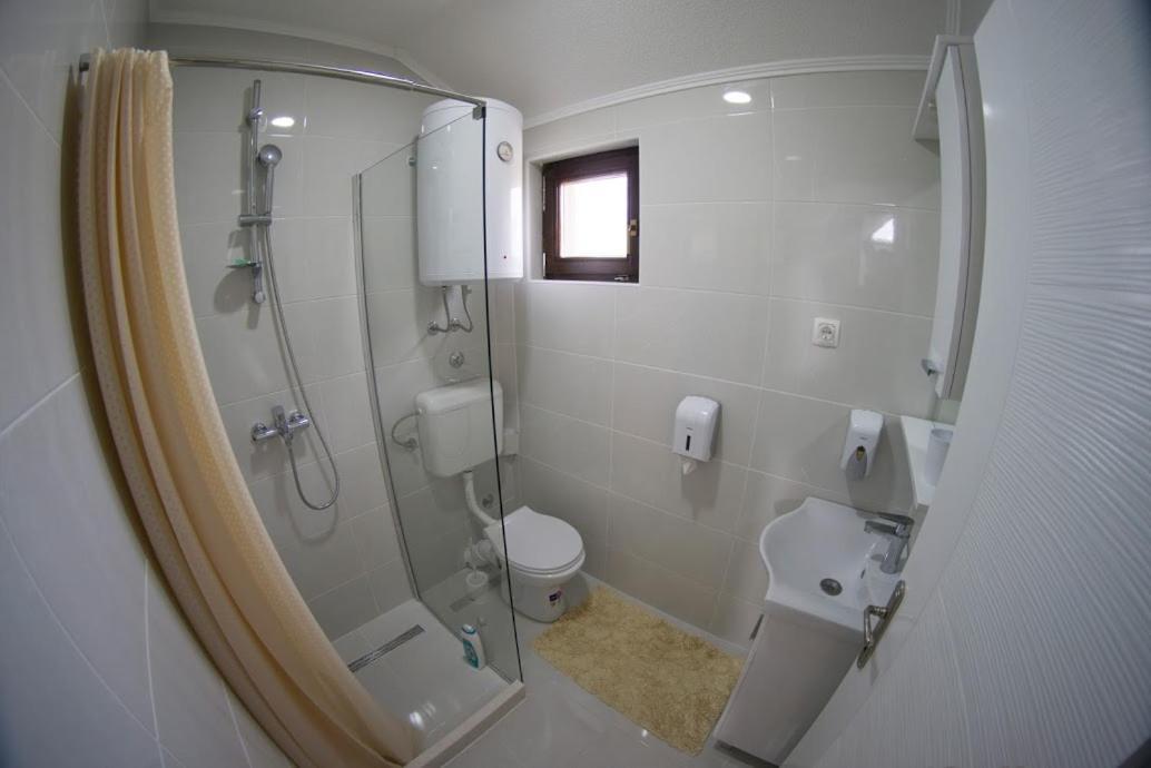 Apartmani Ivkovic+ Trebinje Eksteriør bilde